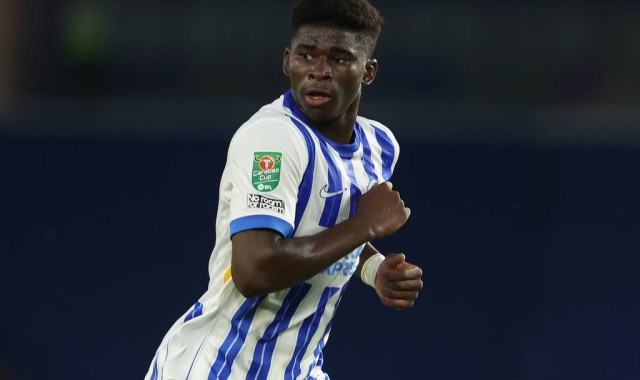 曼联豪掷1.12亿英镑求购巴莱巴：英超转会市场的惊人之举