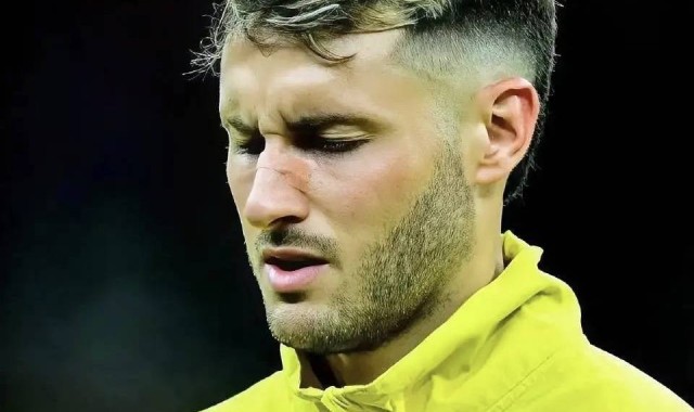 意甲媒体透露：米兰前锋莱奥鼓励希门尼斯，不要灰心，你很快就可以打入很多进球