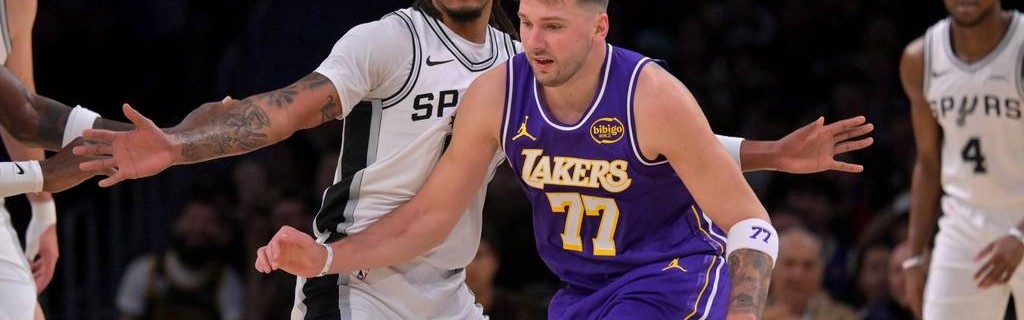 NBA杯-东契奇35分詹姆斯19+15 湖人不敌马刺