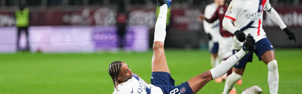 法甲-18岁新星处子球拉莫斯杜埃破门 巴黎3-2梅斯迎两连胜