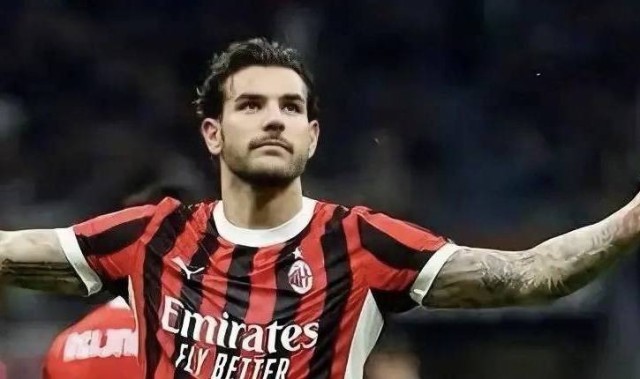 意甲媒体透露：特奥接受采访时表示，在意大利我只为米兰踢球，但有些人在，我不会回米兰