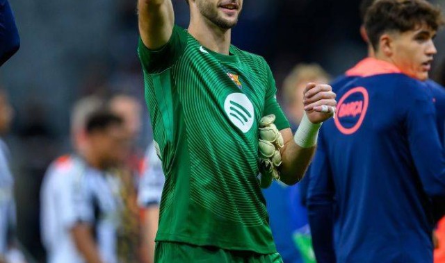 从曼联弃将到巴萨新星：拉什福德的逆袭之路