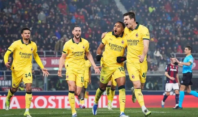 意甲！拉比奥传射建功，AC米兰3-0客场横扫博洛尼亚，升第2