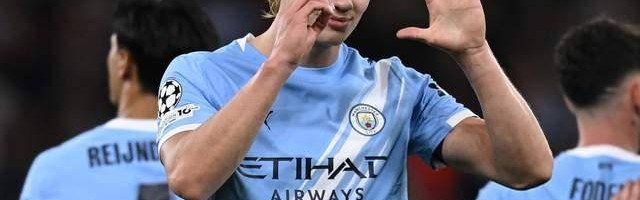 造红牌破纪录，哈兰德欧冠第一人！2-0那不勒斯，曼城宣战阿森纳