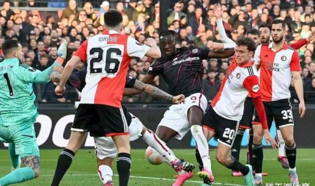 荷甲火力PK土超韧性! 费耶诺德VS费内巴切: 范佩西与穆里尼奥的战术博弈！！