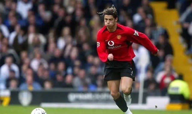 曼联，虽踢得憋屈却仍拥有众多中国球迷