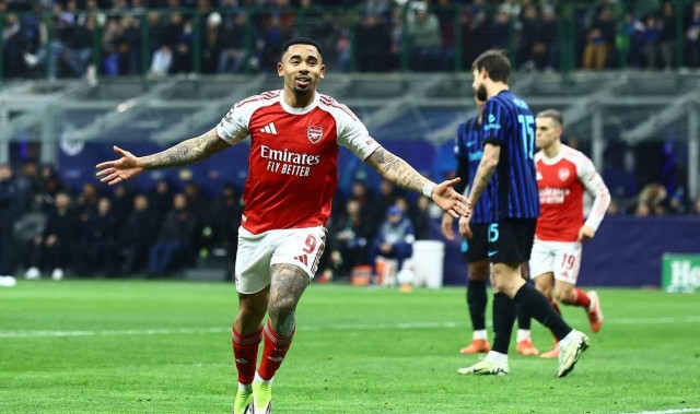 欧冠最新积分榜揭晓：阿森纳强势提前晋级，曼城、国米遭遇惨败