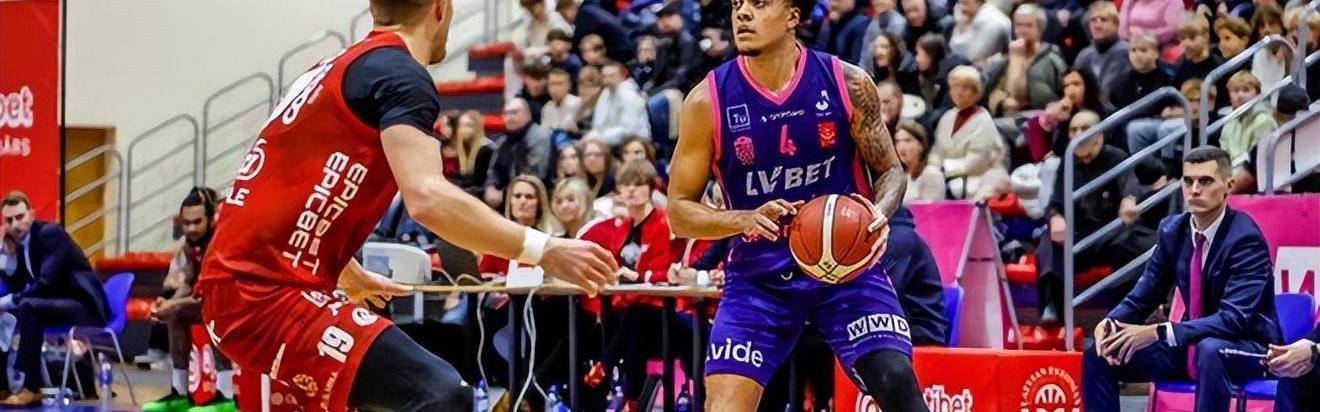 夏季联赛在开拓者的表现一塌糊涂，前夏威夷大学锋线将转战西甲？