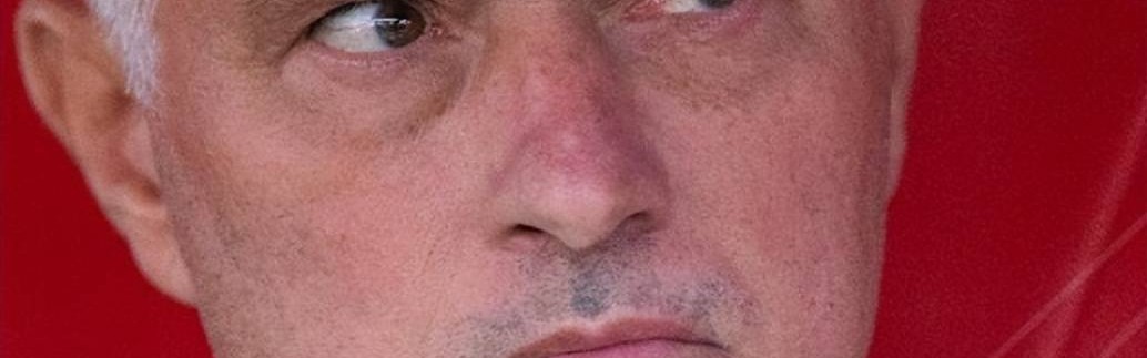 2025足坛大事件（二）：穆帅下课滕哈格再演黑色幽默，利物浦崩盘