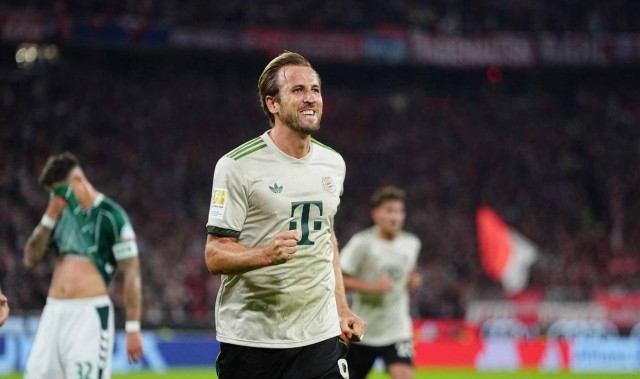 32岁凯恩获得82分评分，率队5连胜领跑德甲，表现太出色了