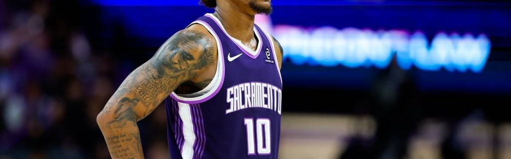 勇士有意德罗赞和克拉克斯顿 正尝试三方交易