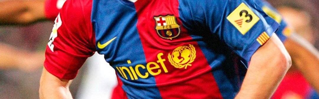 皇马名宿卡洛斯：我曾想犯规梅西，结果自己手指骨折！