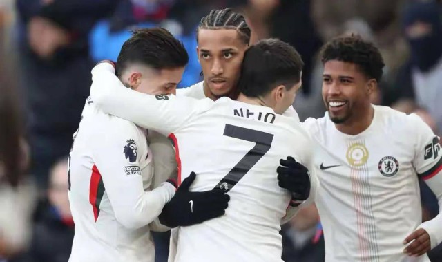 随着切尔西3-1，阿森纳2-3不敌曼联，维拉2-0纽卡 英超积分榜出炉