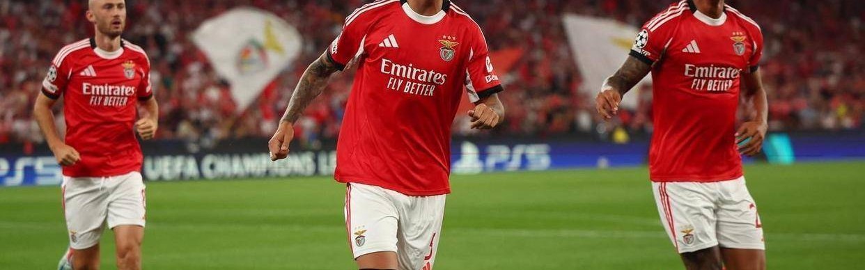 欧冠：2-3大冷门，5万人见证2球领先遭遇逆转，38年队史首胜诞生