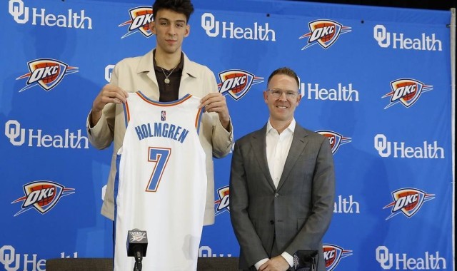 雷霆官宣与霍姆格伦完成续约 曝新合约5年2.5亿